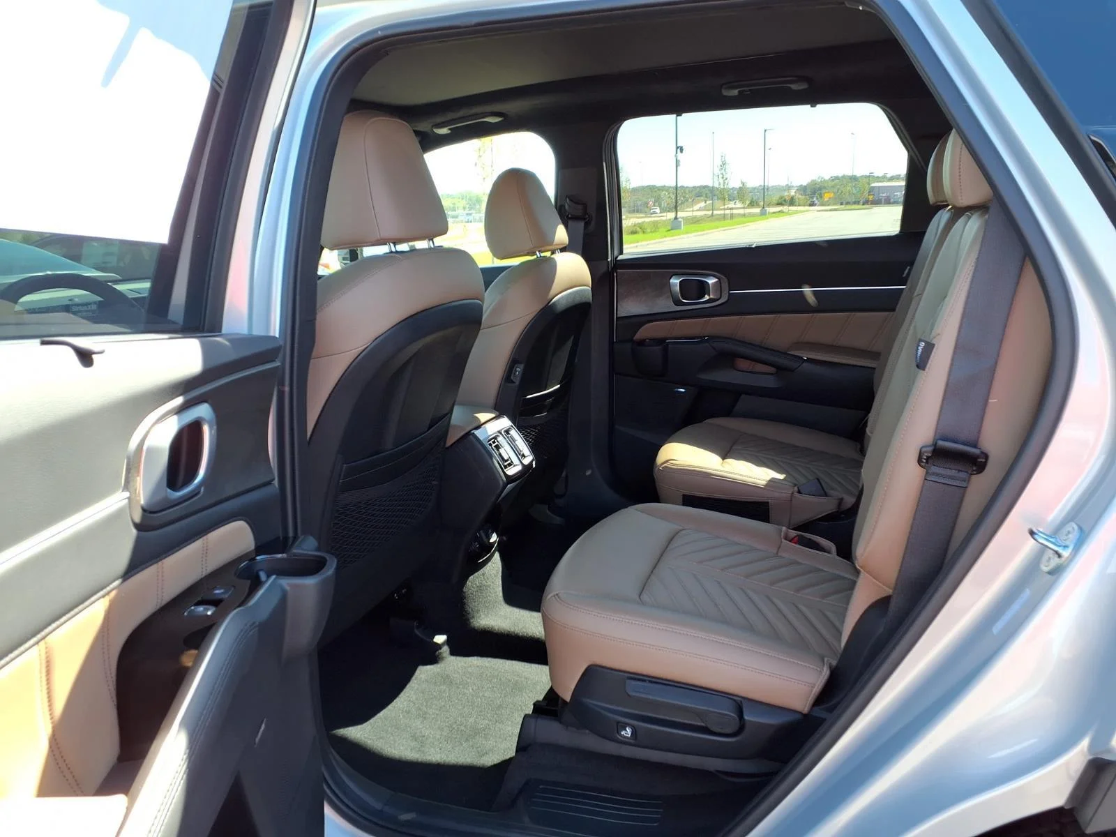 New 2026 Ivory Silver Kia X-Pro SX Prestige AWD image 15