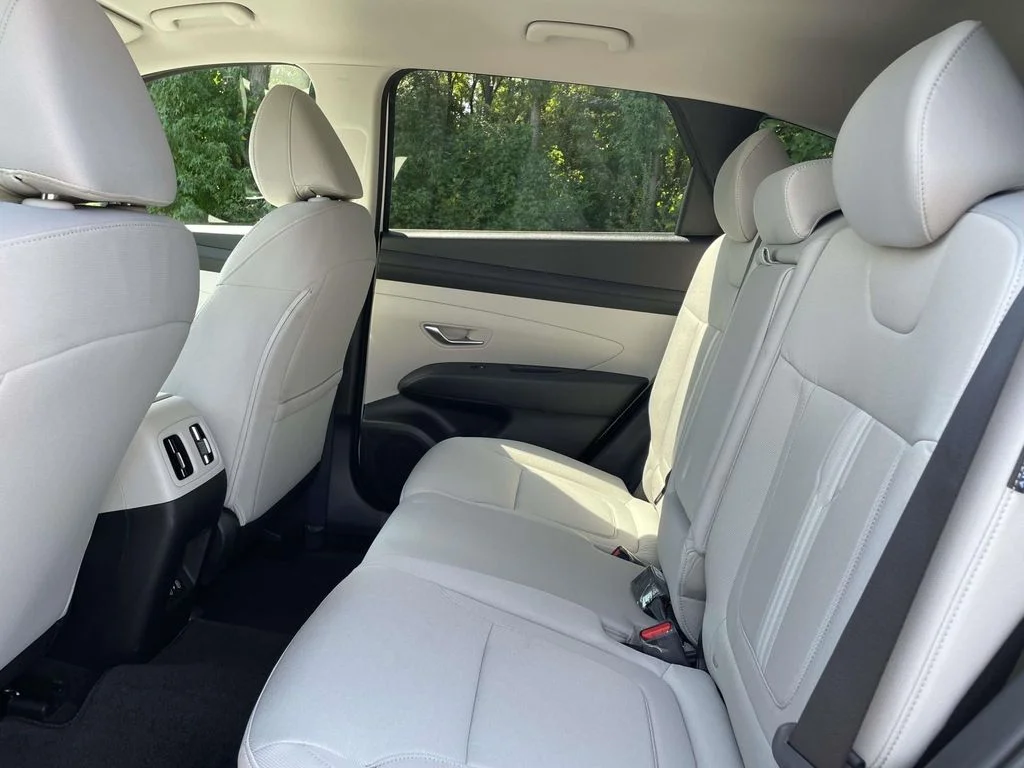 New 2026 White Hyundai SEL image 11