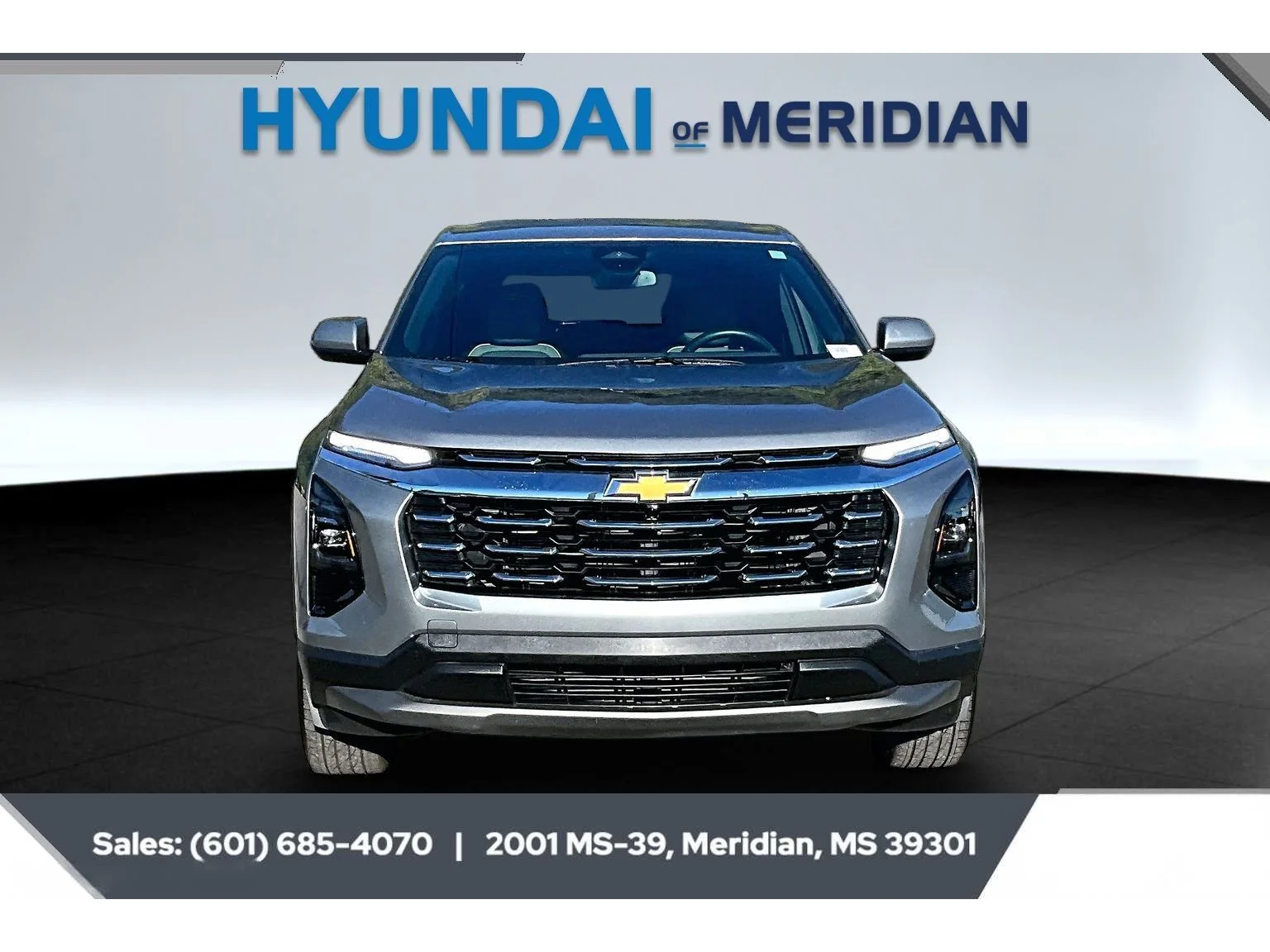 Used 2026 STERLING GRAY METALLIC Chevrolet FWD LT image 3