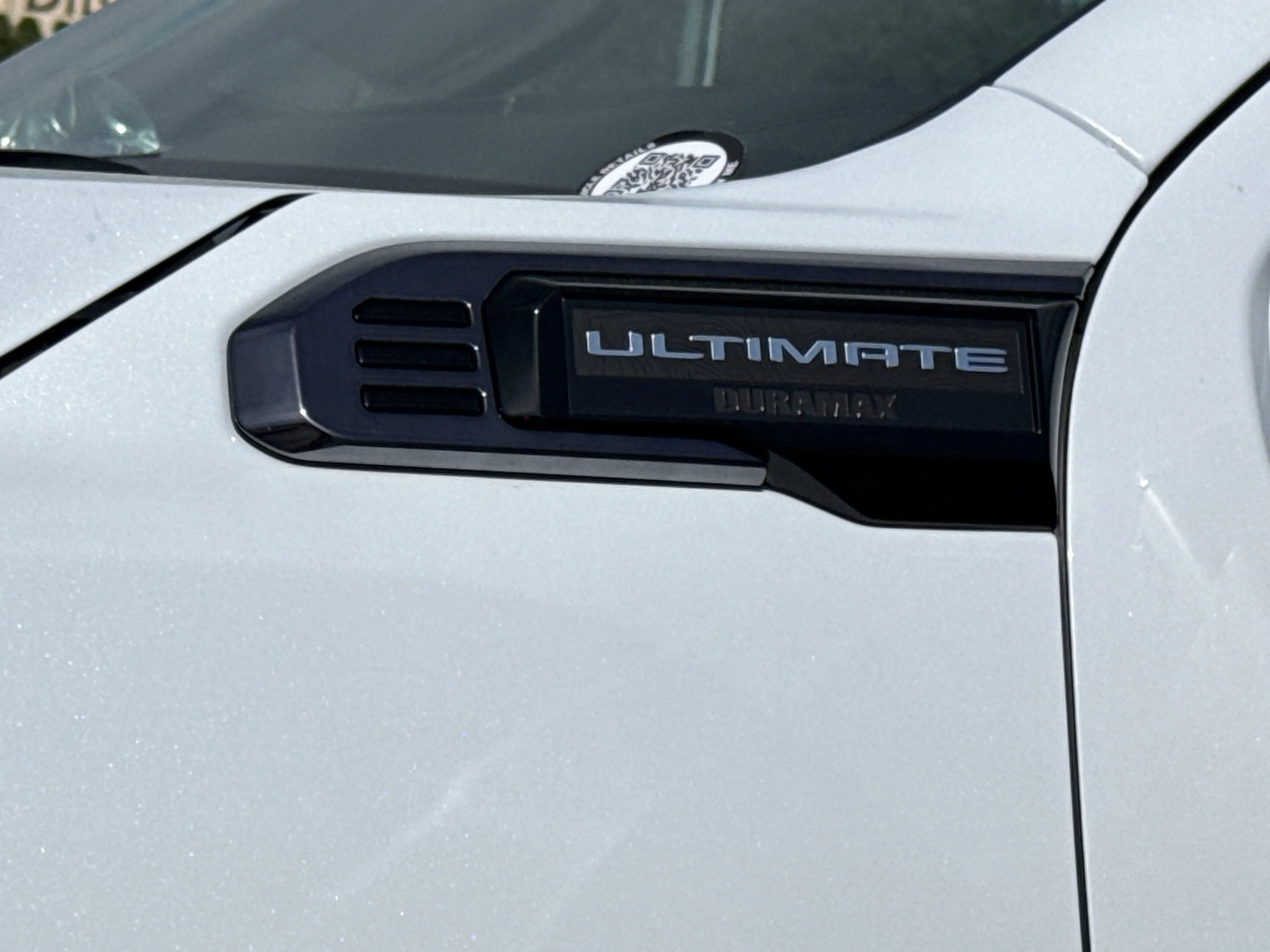New 2026 Glacier White Tricoat GMC Denali Ultimate 4WD image 15