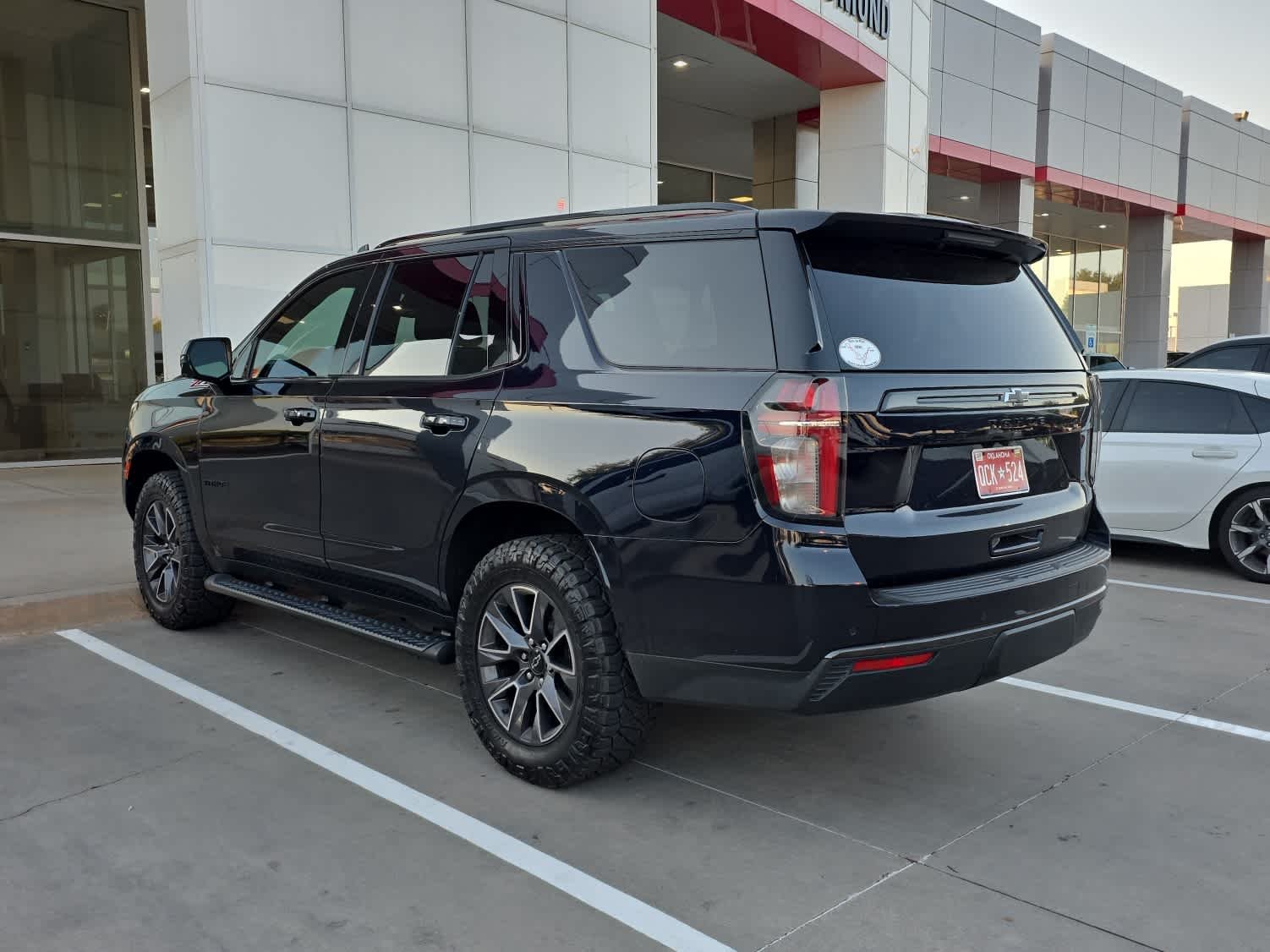 Used 2021 Midnight Blue Metallic Chevrolet Z71 image 12