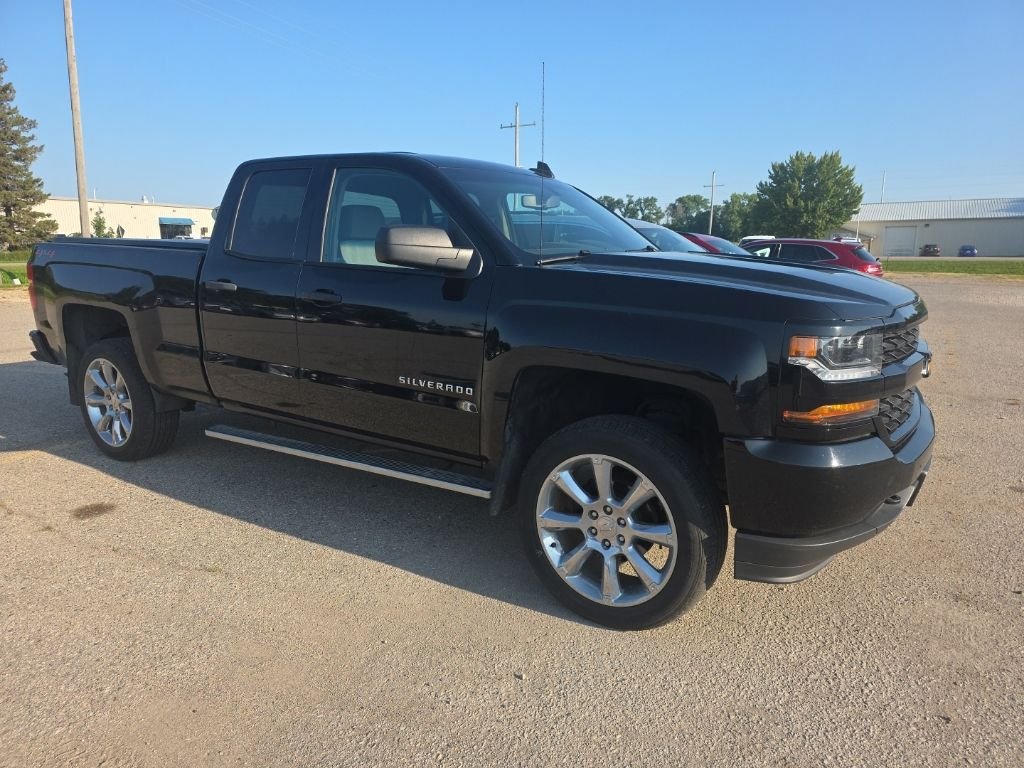 Used 2018 Black Chevrolet Custom image 2