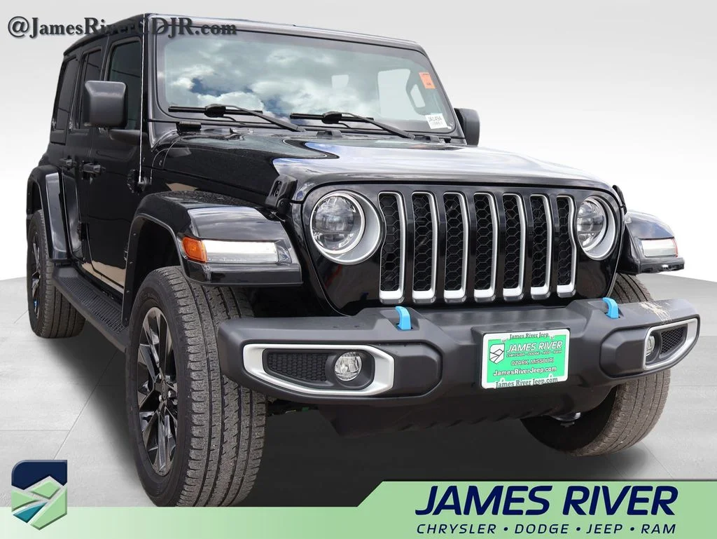 Used 2023 Black Jeep Sahara 4xe image 6