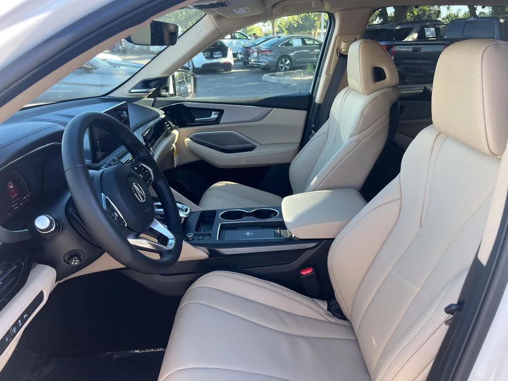 New 2026 Platinum White Pearl Acura Technology Package image 12
