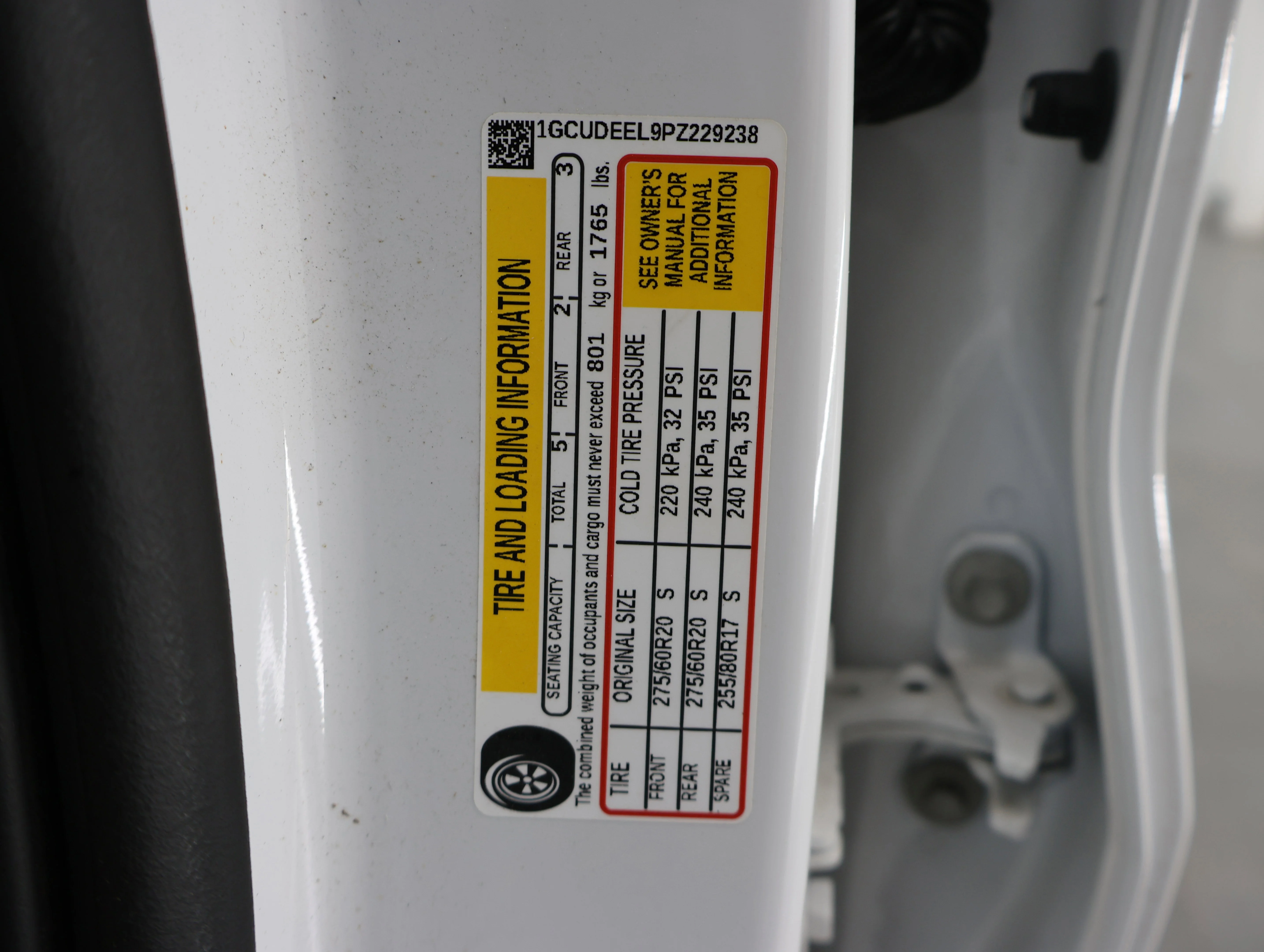 Used 2023 Summit White Chevrolet RST image 51
