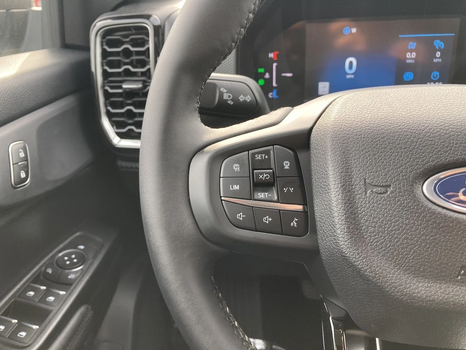 New 2026 Avalanche Ford XLT image 13