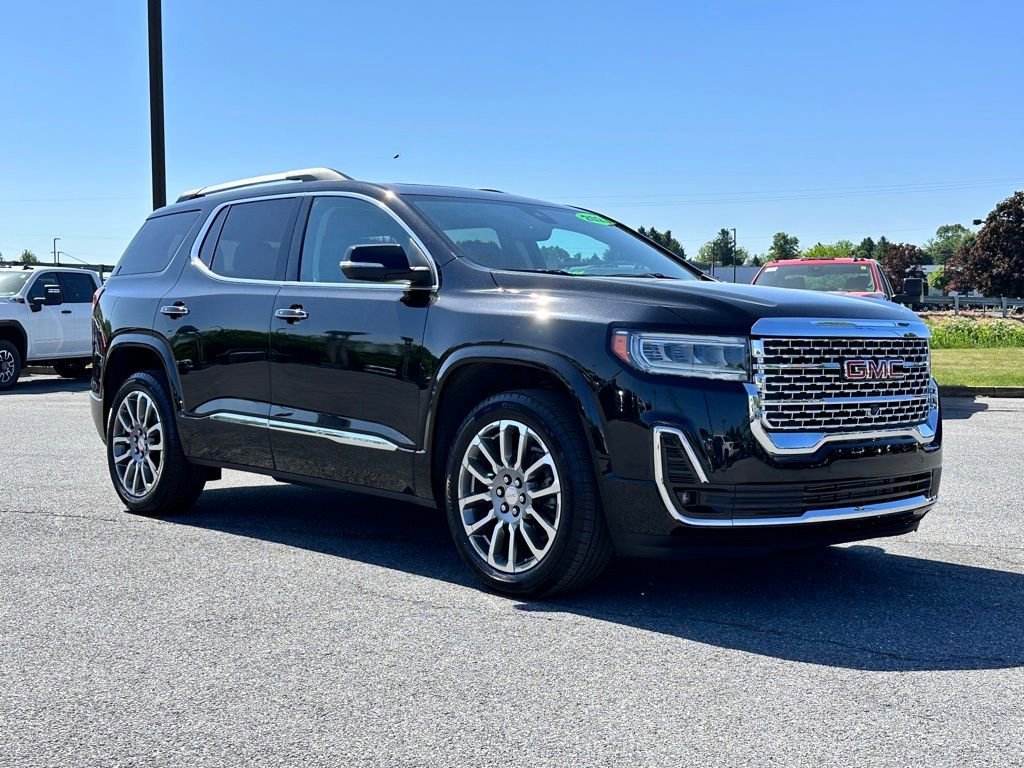 2023 GMC Acadia Denali AWD's photo