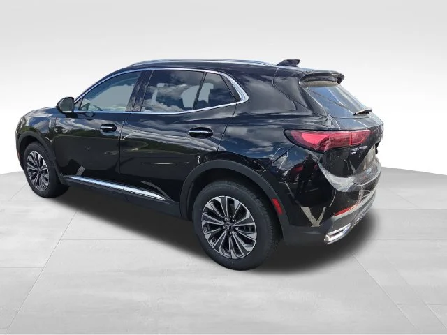 Used 2024 Ebony Twilight Metallic Buick Preferred image 3