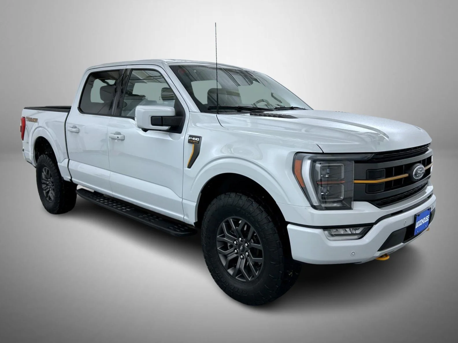 Used 2023 White Ford Tremor image 3