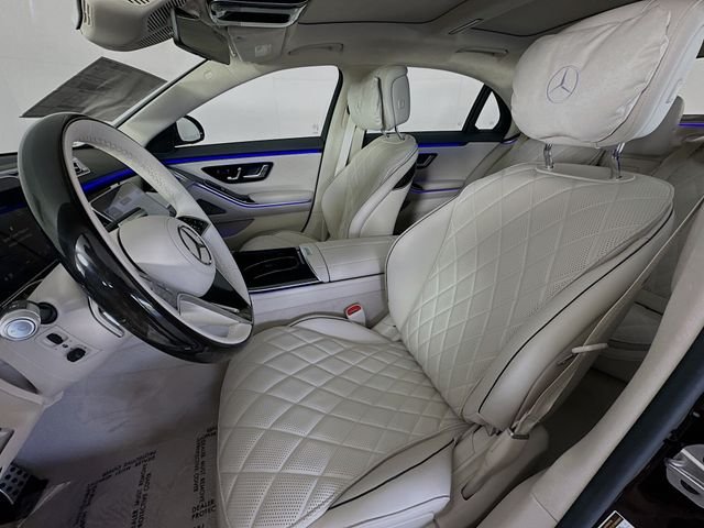New 2026 MANUFAKTUR Rubellite Red Metallic Mercedes-Benz S 580 image 21