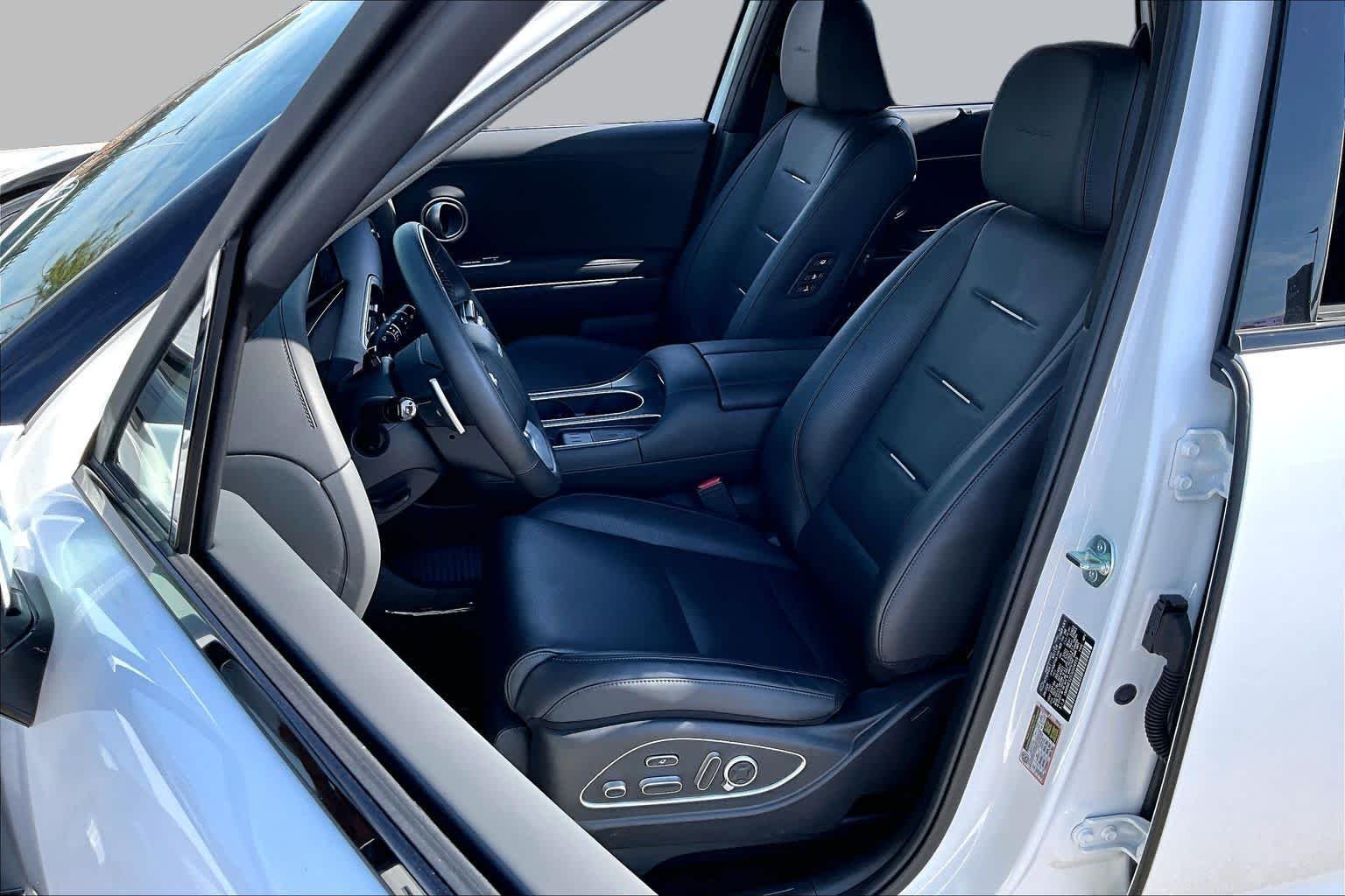 Certified Used 2026 Creamy White Pearl Hyundai Calligraphy image 8