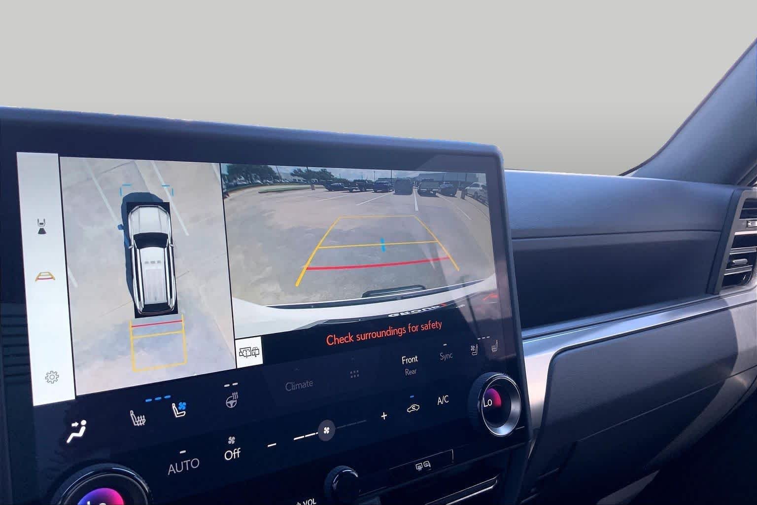 2024 Lexus GX Luxury - Photo 29