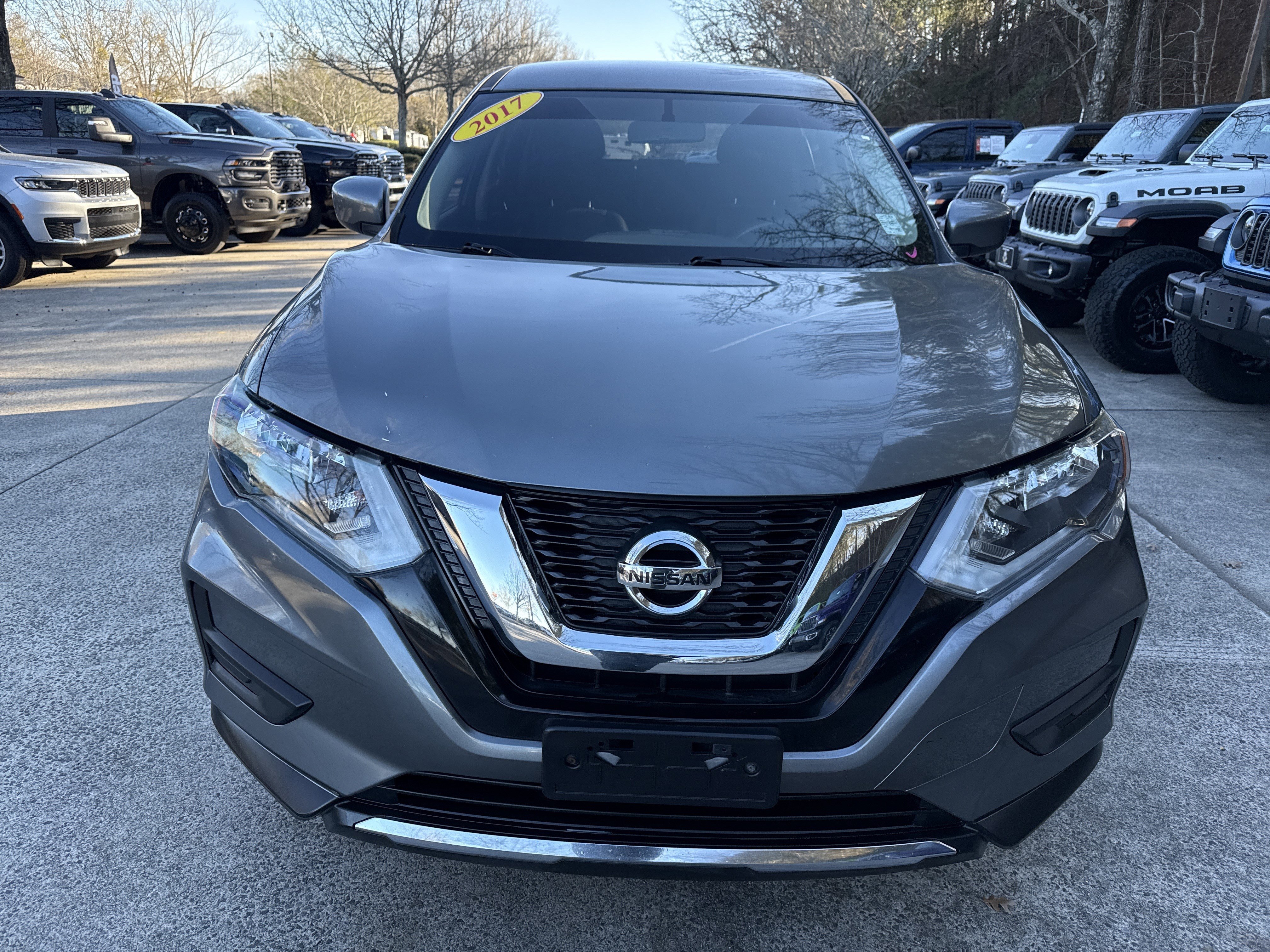 Used 2017 Nissan Rogue S with VIN JN8AT2MV2HW261088 for sale in Jasper, GA