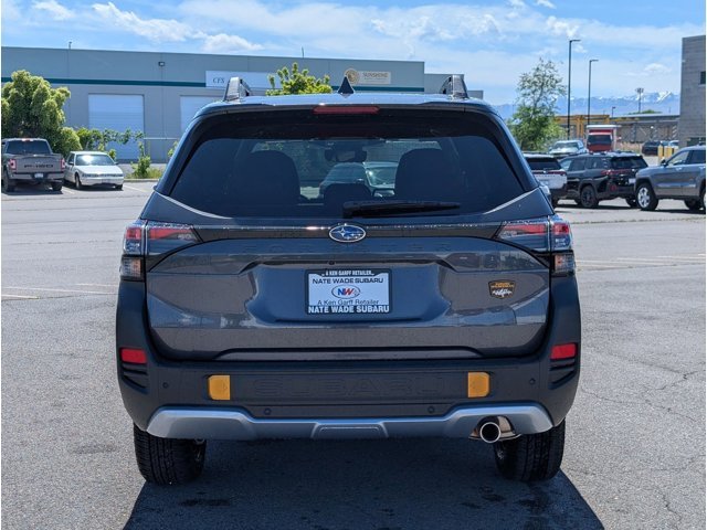 New 2026 MAGNETITE GRAY METALLIC Subaru Wilderness image 4