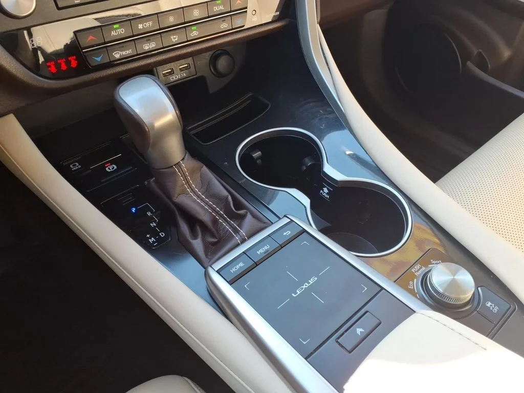 Used 2020 Black Lexus 350 image 19