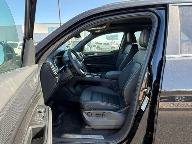 New 2026 Black Volkswagen 2.0T SEL image 7