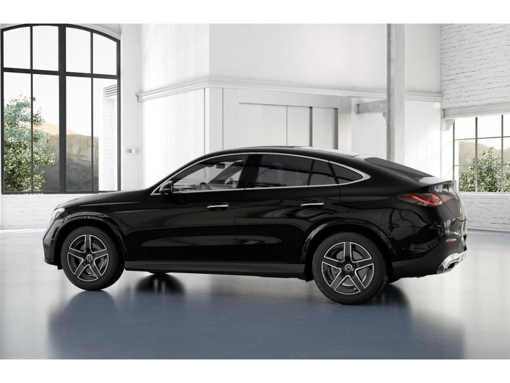 New 2027 Black Mercedes-Benz GLC 300 image 32