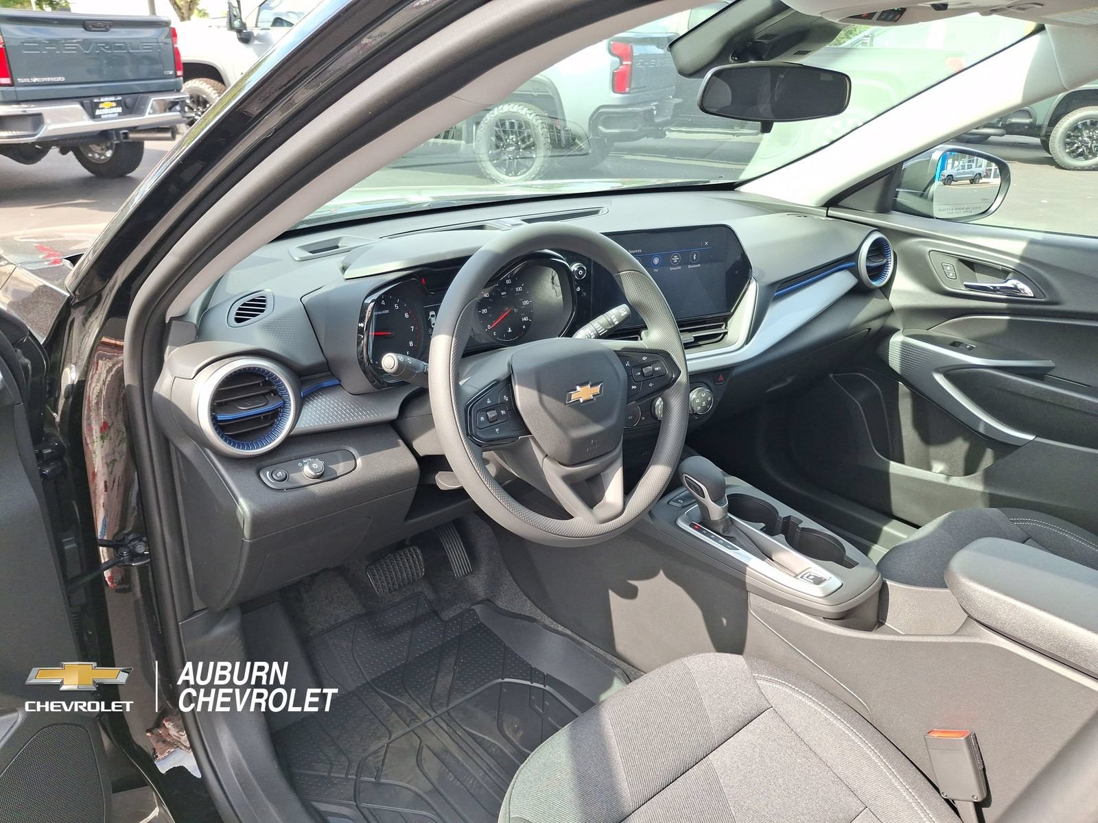 2026 Chevrolet Trax LS - Photo 16