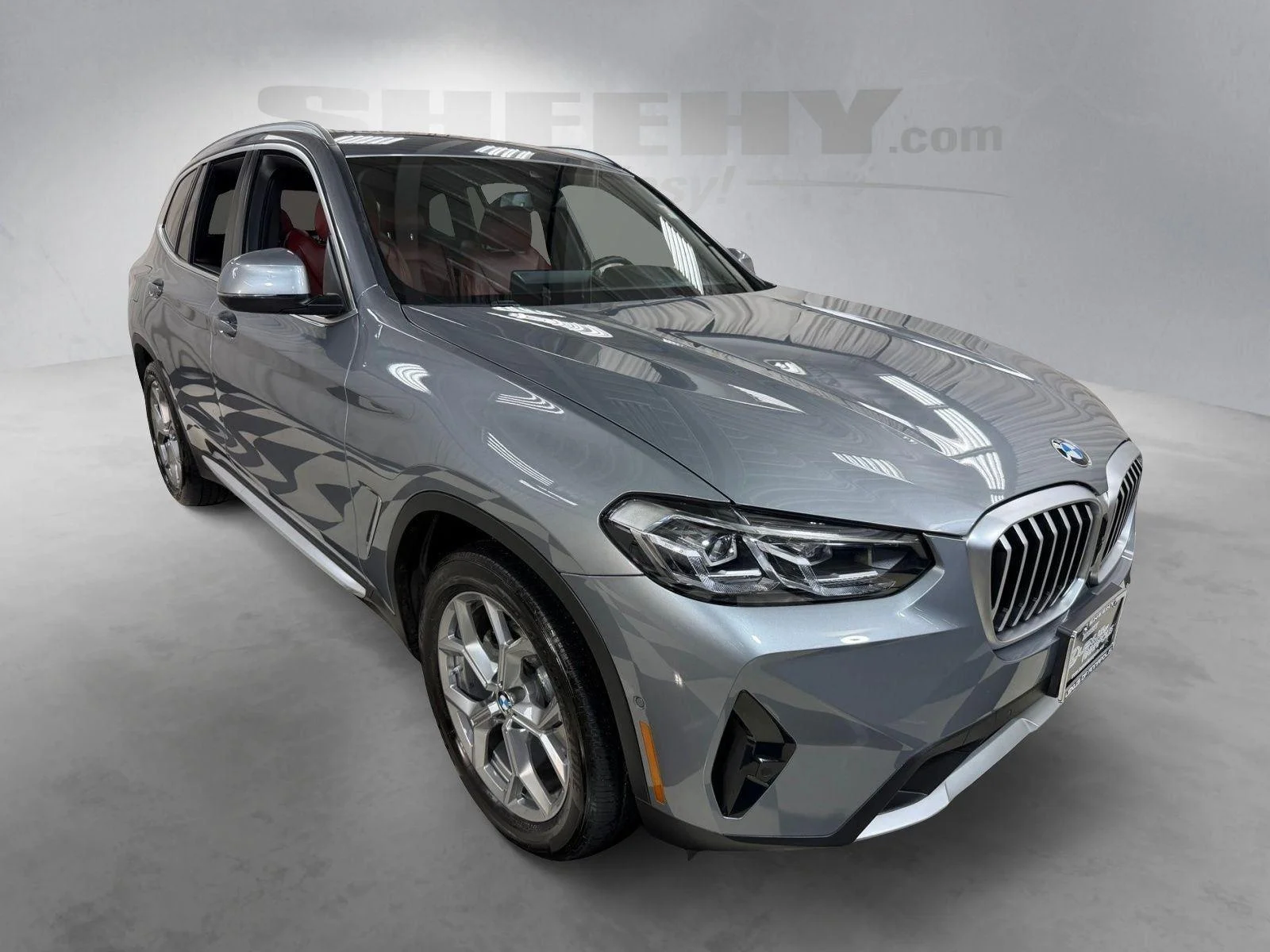 Used 2023 Skyscraper Gray Metallic BMW xDrive30i image 2