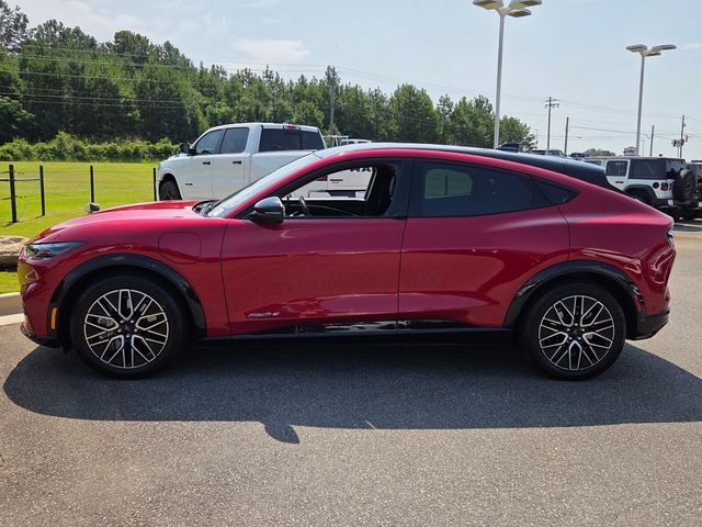 Used 2024 Red Ford Premium image 4