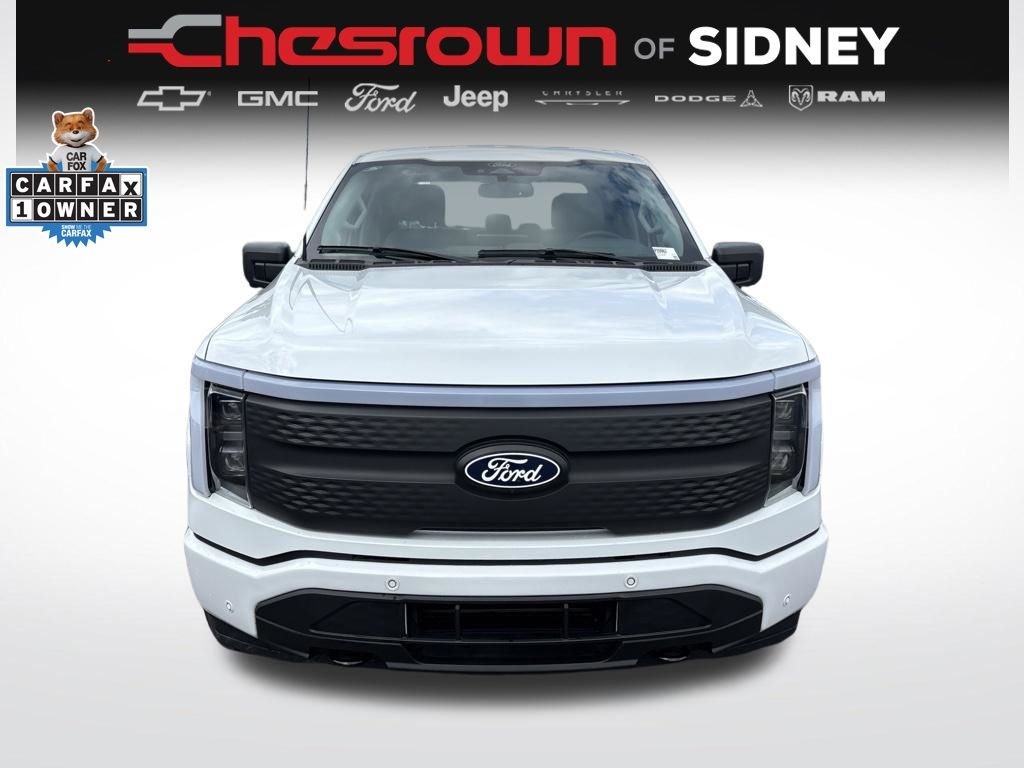 2025 Ford F-150 Lightning Flash - Photo 8