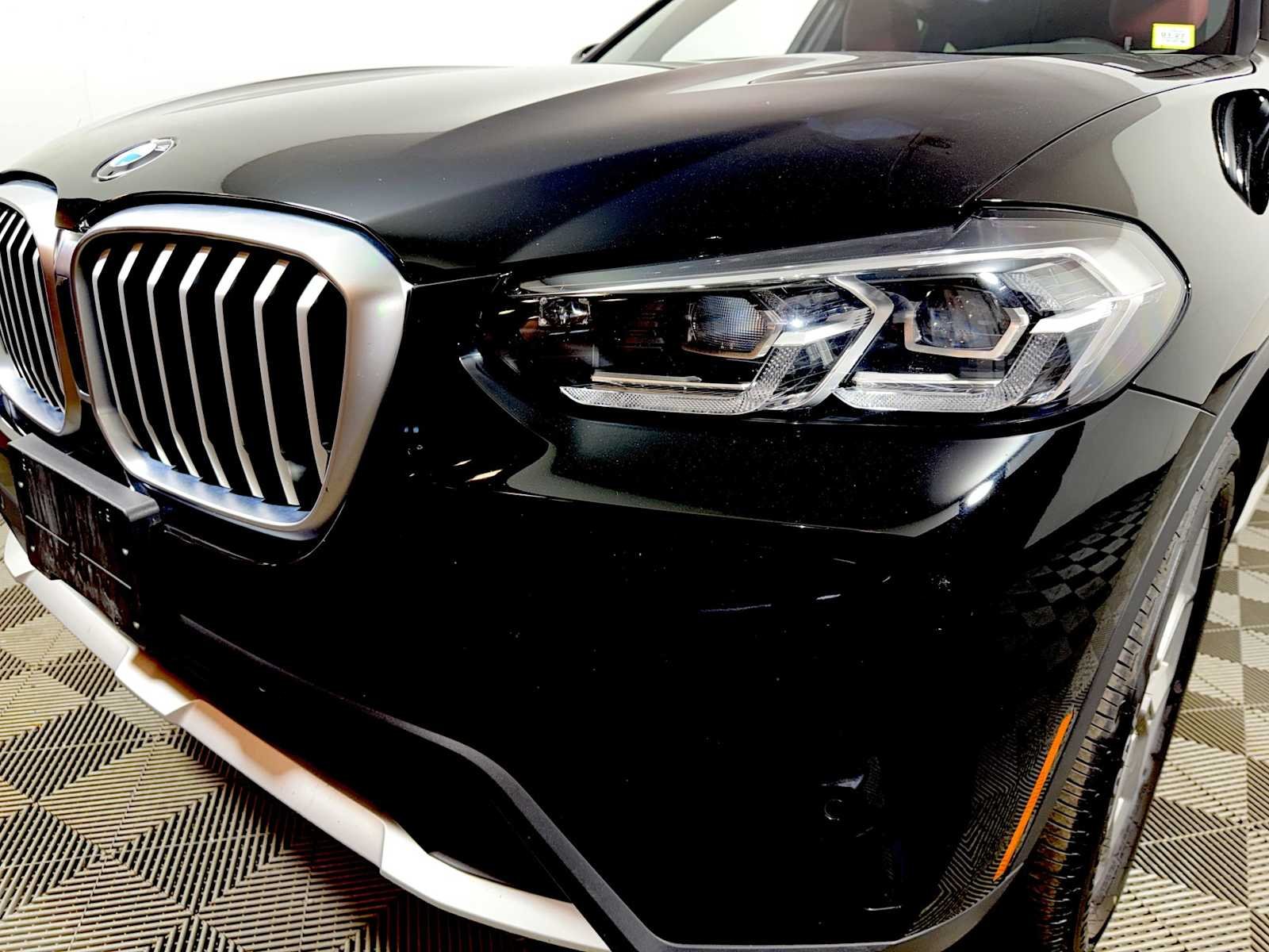 Used 2024 Jet Black BMW xDrive30i image 26
