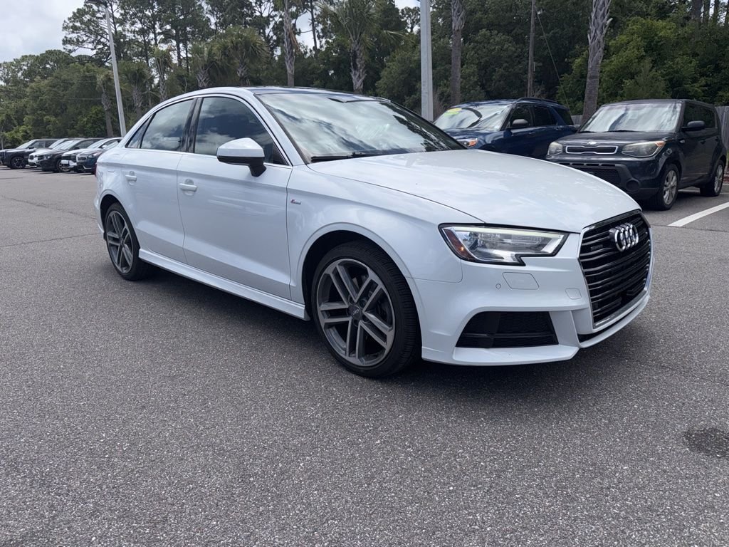 2017 Audi A3 2.0T quattro S tronic Premium Plus's photo