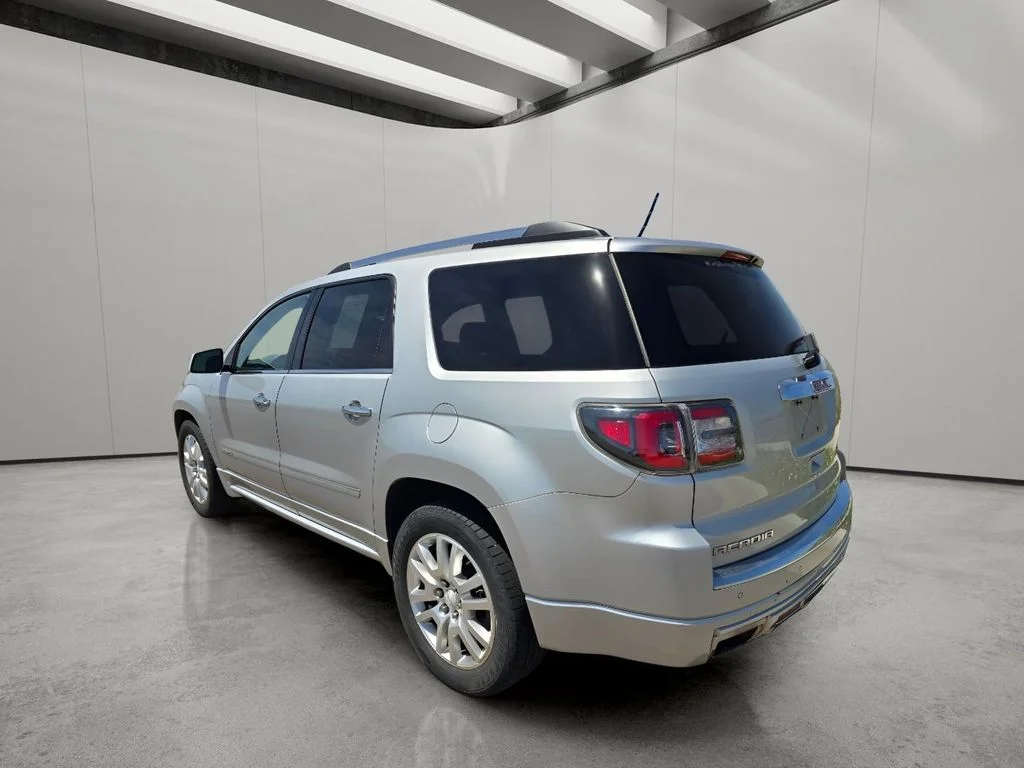 Used 2015 Quicksilver Metallic GMC Denali image 6