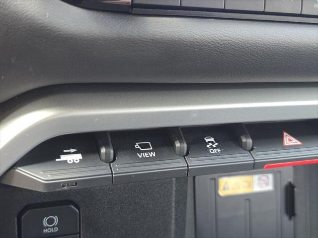Certified Used 2024 WIND CHILL PEARL Toyota  image 35
