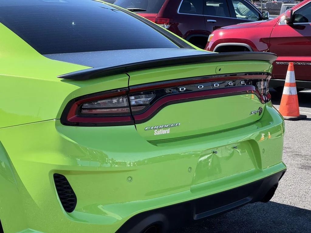 Used 2023 Green Dodge SRT Hellcat Widebody image 11