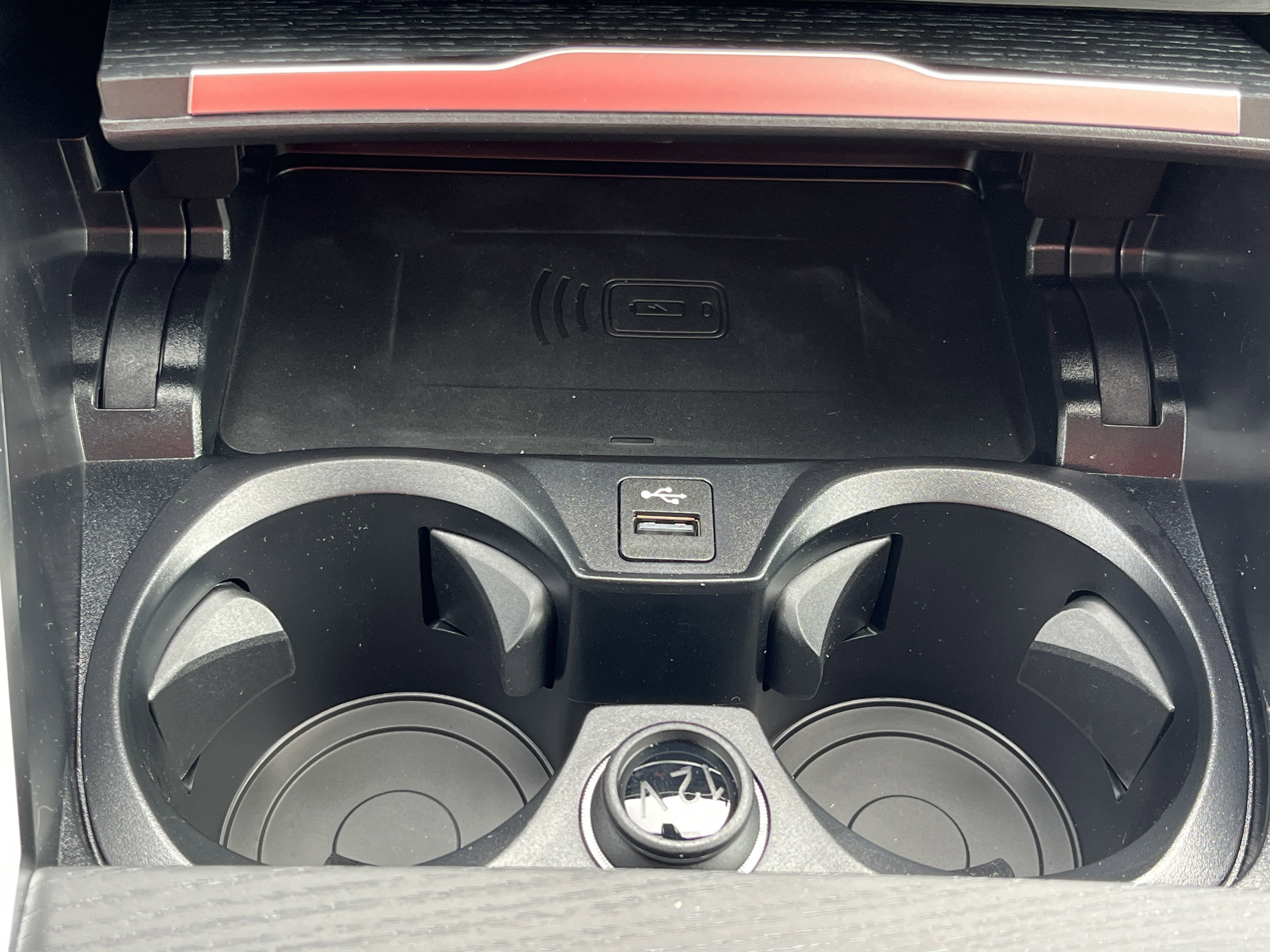 2026 BMW 3 Series 330i - Photo 7