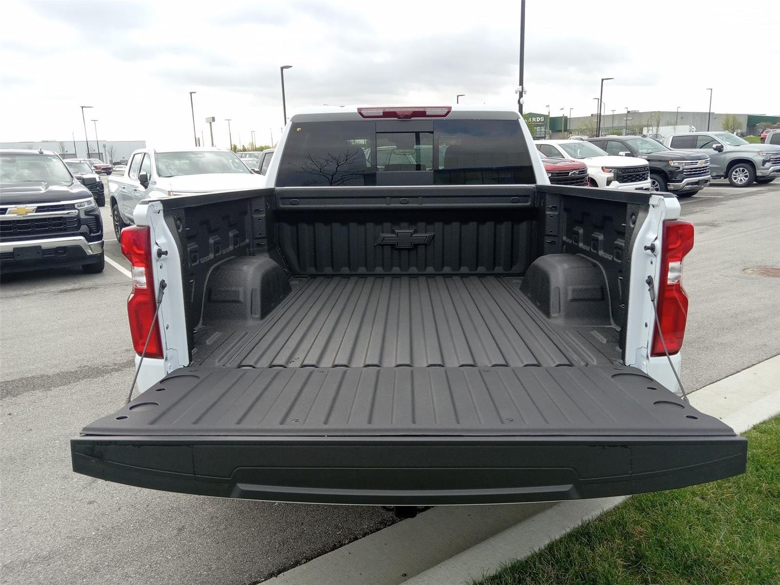 2026 Chevrolet Silverado 1500 High Country - Photo 28