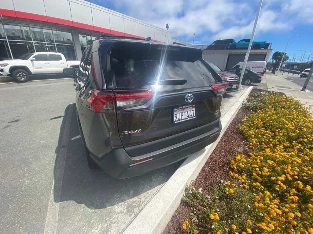 Used 2024 Gray Toyota XLE image 6