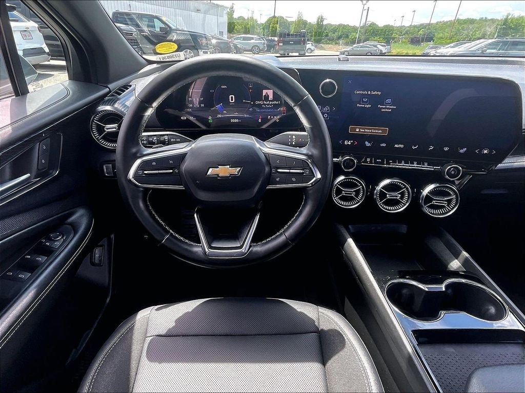 Used 2024 Gray Chevrolet LT image 17