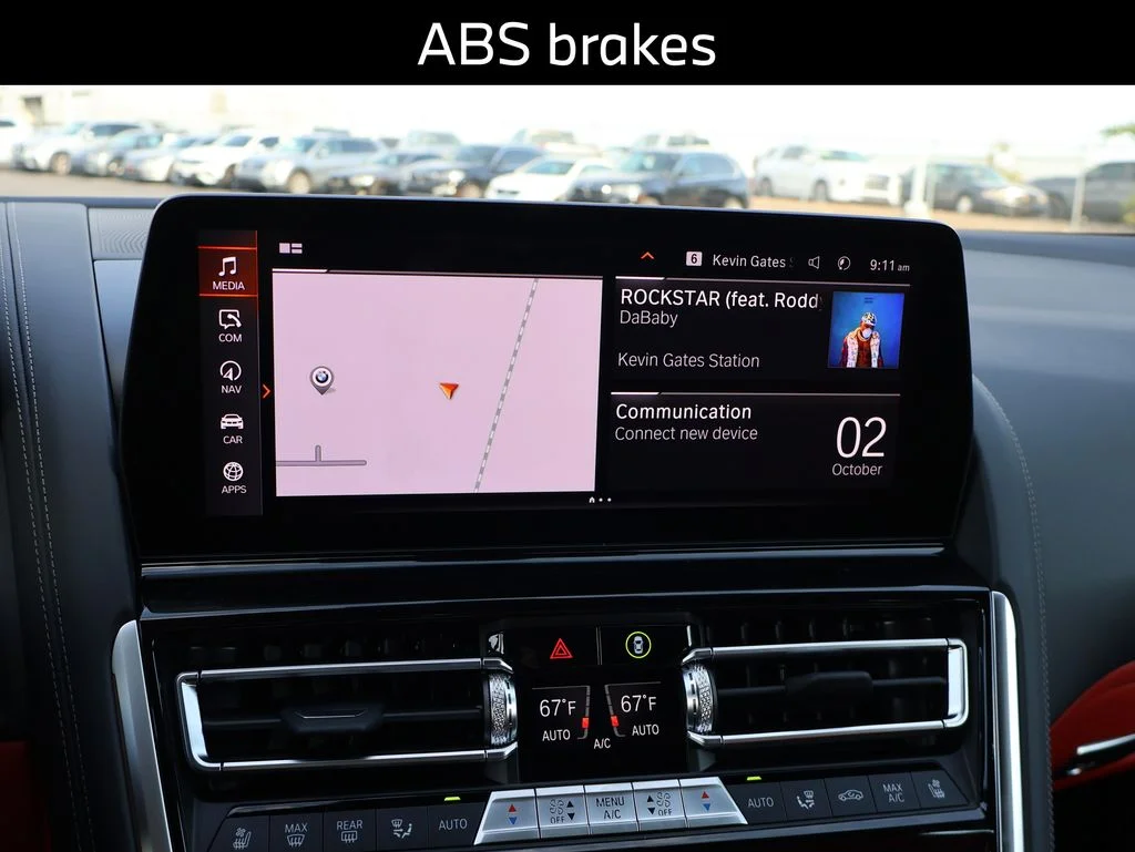 2026 BMW 8 Series 840i - Photo 17