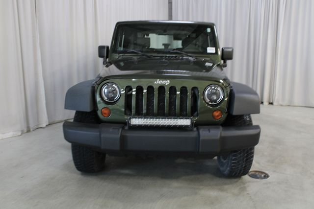 Used 2009 Green Jeep X image 32