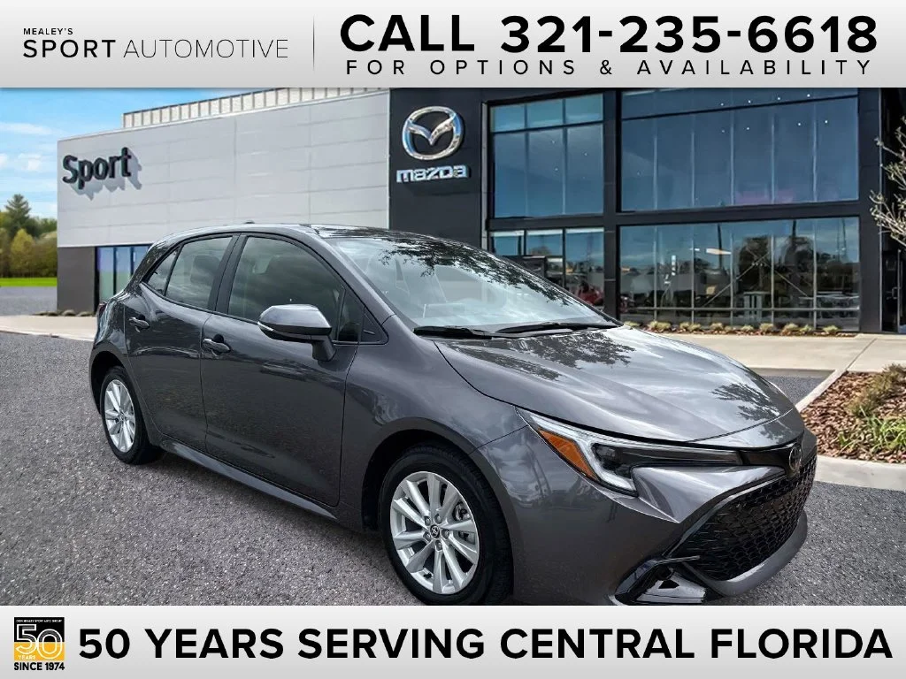 2025 Toyota Corolla Hatchback SE