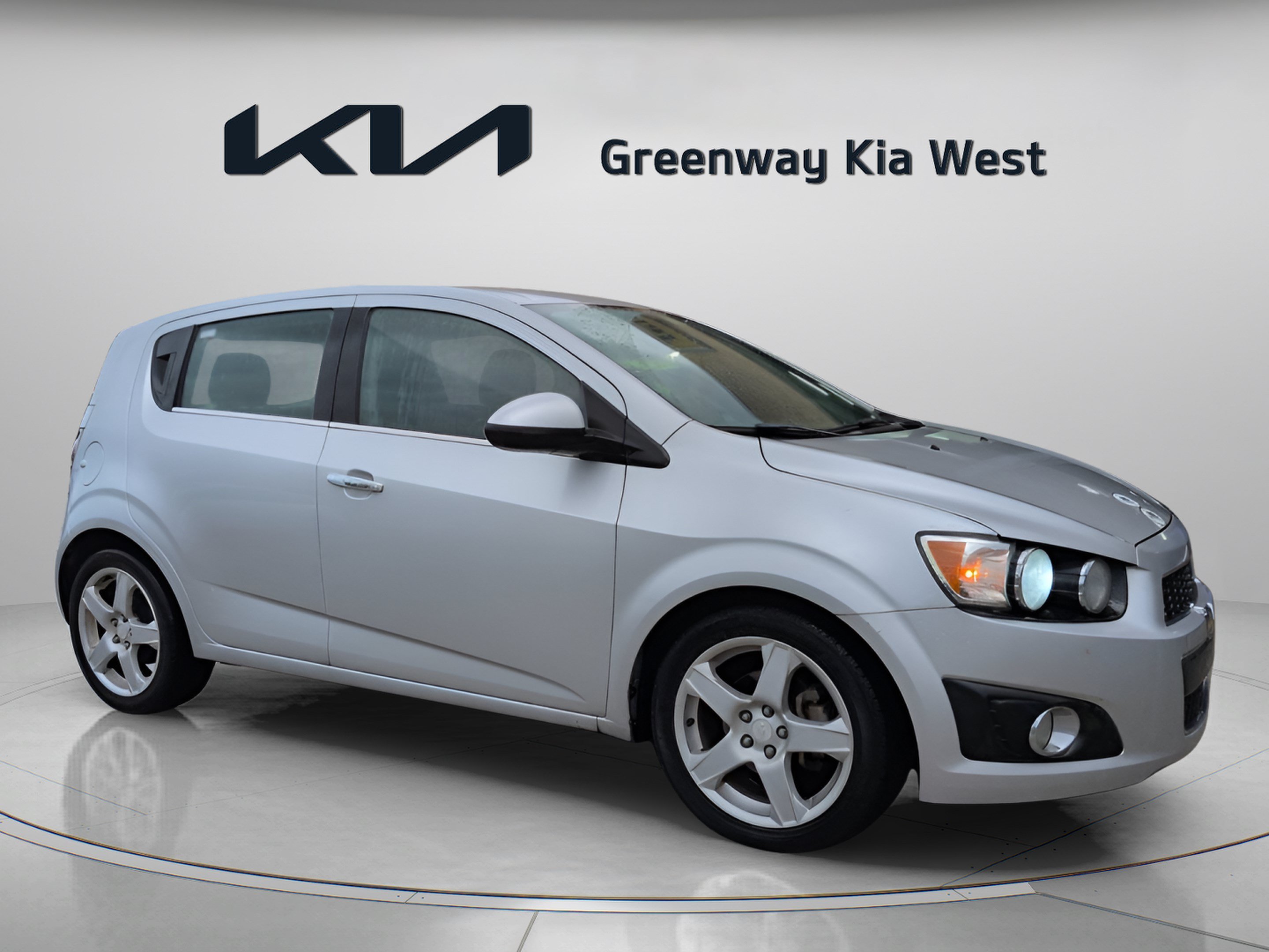 Used 2016 Silver Ice Metallic Chevrolet LTZ image 1