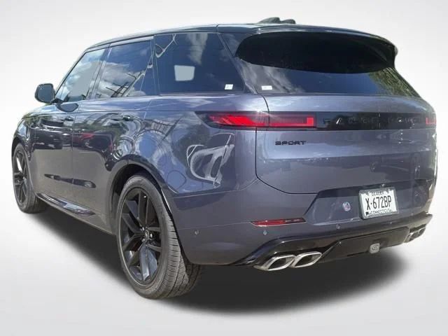Used 2023 Blue Land Rover First Edition image 5