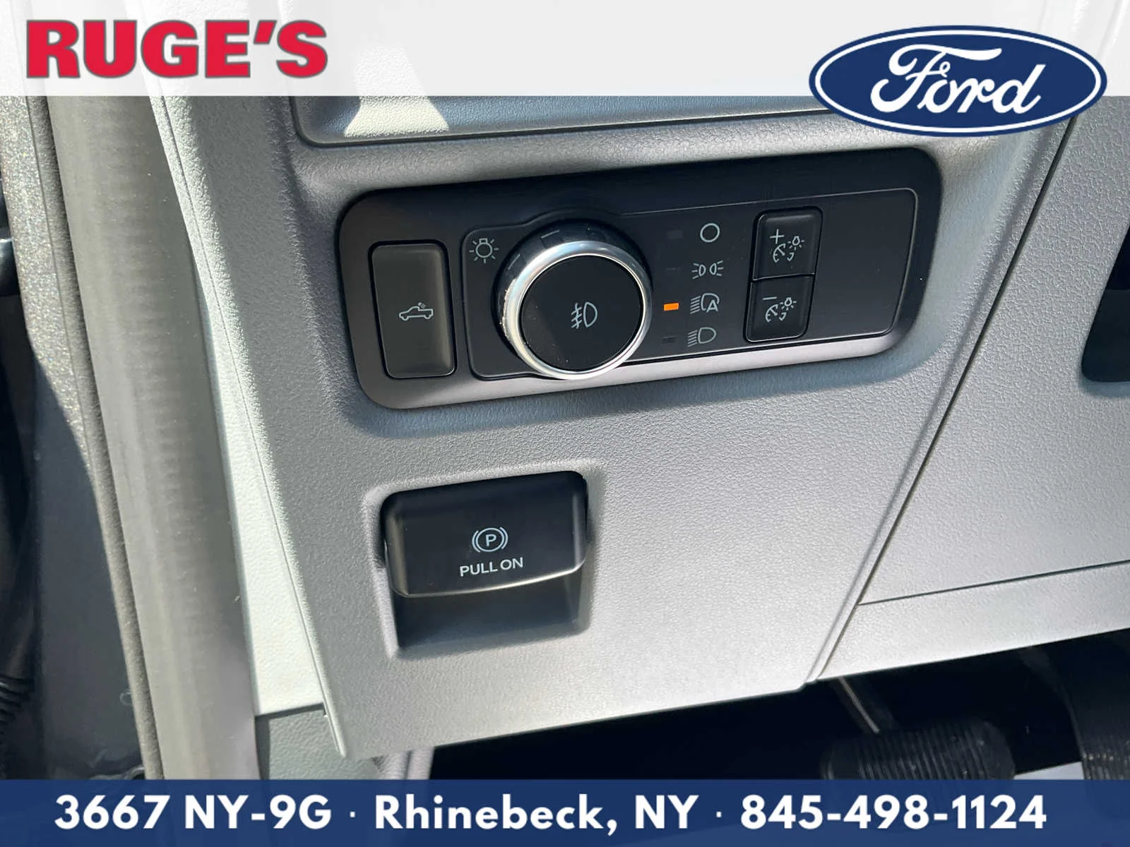 New 2026 Carbonized Gray Metallic Ford XLT image 18