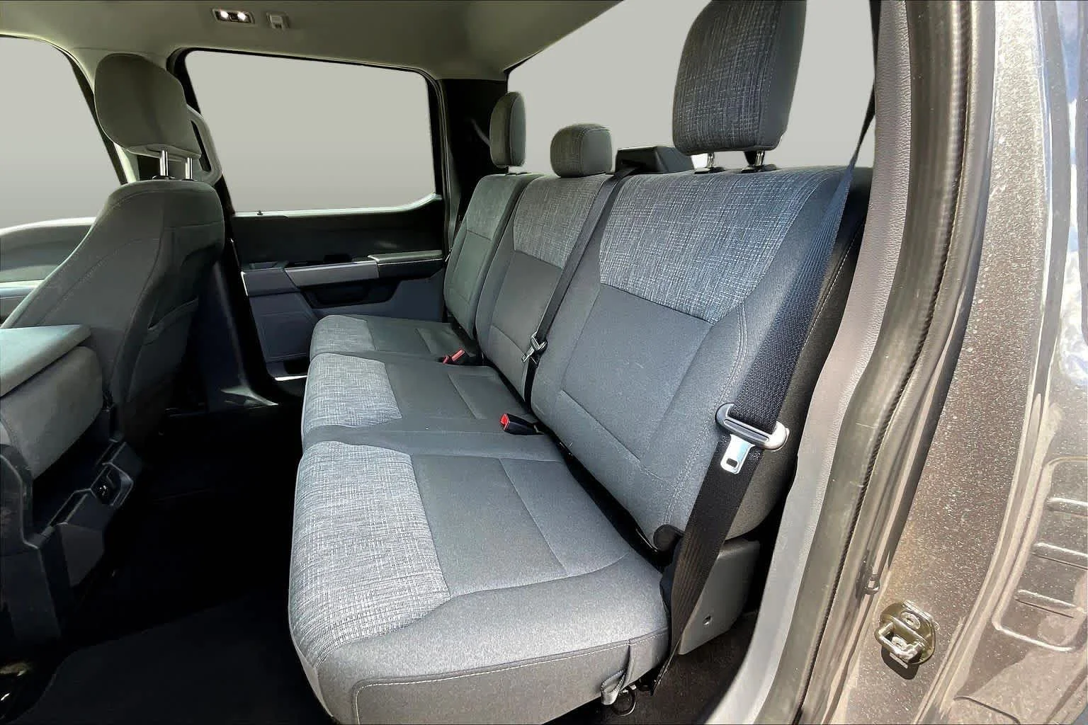 Used 2023 Carbonized Gray Metallic Ford XLT image 19