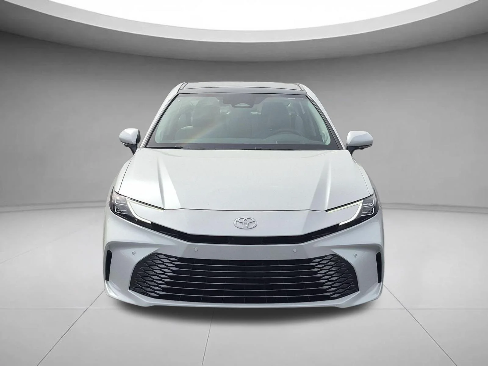 Used 2026 Wind Chill Pearl Toyota XLE image 8