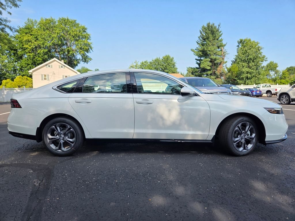 New 2026 Platinum White Pearl Honda EX-L image 18
