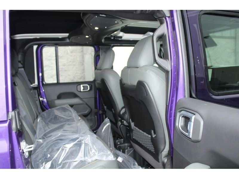 New 2026 Reign Exterior Paint Jeep Mojave X 4x4 image 7