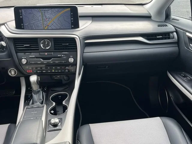 2022 Lexus RX 350 - Photo 10