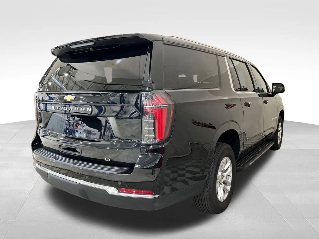 Used 2025 Black Chevrolet LT image 5
