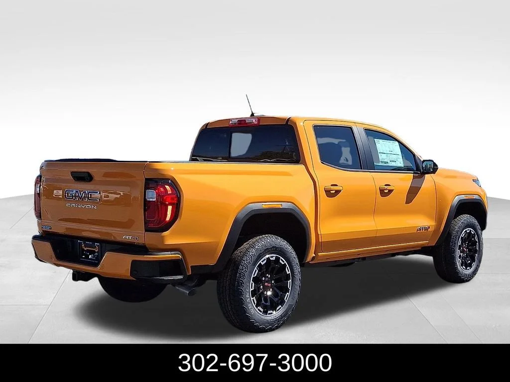 2026 GMC Canyon AT4 - Photo 6