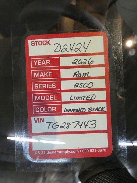 New 2026 Diamond Black Crystal Pearlcoat RAM Limited Longhorn image 39