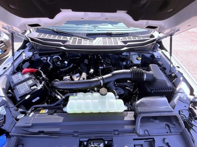 New 2026 Star White Metallic Tri-Coat Ford Lariat image 55