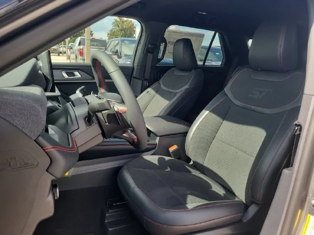 New 2027 Gray Metallic Ford ST image 21